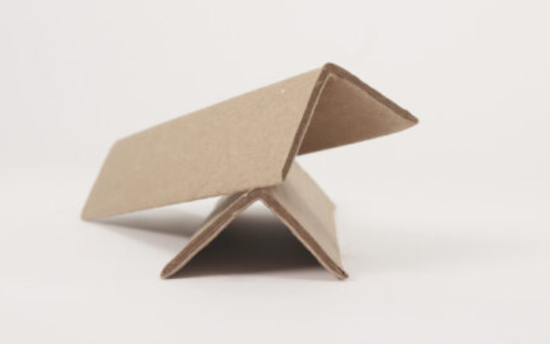 esquinero de cartón